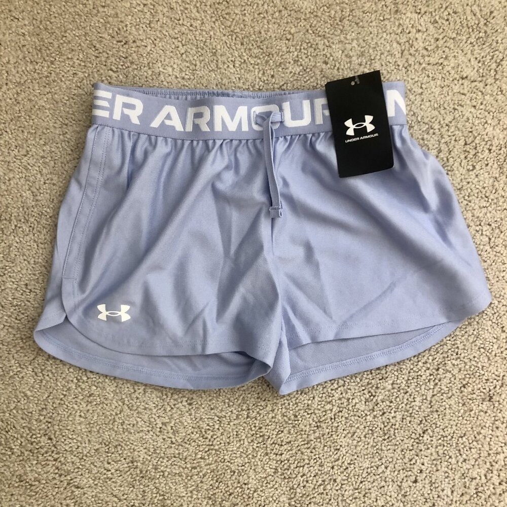 Under Armour Play Up Shorts Solid Purple HeatGear Loose New NWT Girls Medium